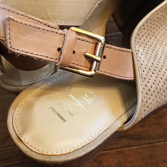 Reba by Reba McEntire Tan Peep Toe Anny Sandals 10 - Picture 12 of 15